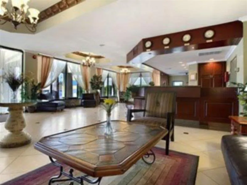 酒店 Toronto East Inn
