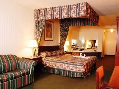 Toronto East Inn 酒店