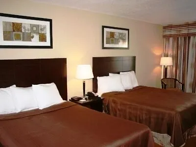 Toronto East Inn Canadá